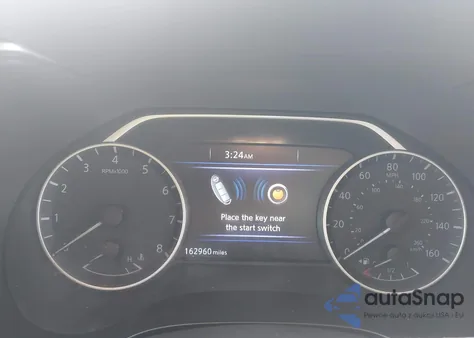 2017 Nissan Maxima 3.5S z USA, uszkodzony, nr VIN 1N4AA6APXHC381338